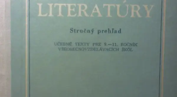 Teoria literatury co to - kluczowe znaczenie w analizie literackiej