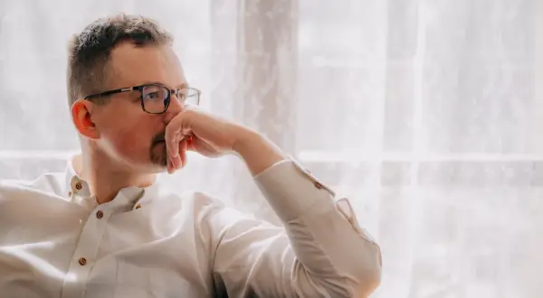 Kogo szukam? Cytaty o prawdziwych relacjach i emocjonalnej głębi