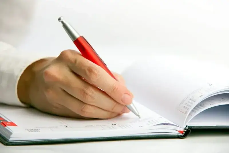 Zdjęcie O czym można napisać książkę? 10 inspirujących tematów do wyboru
